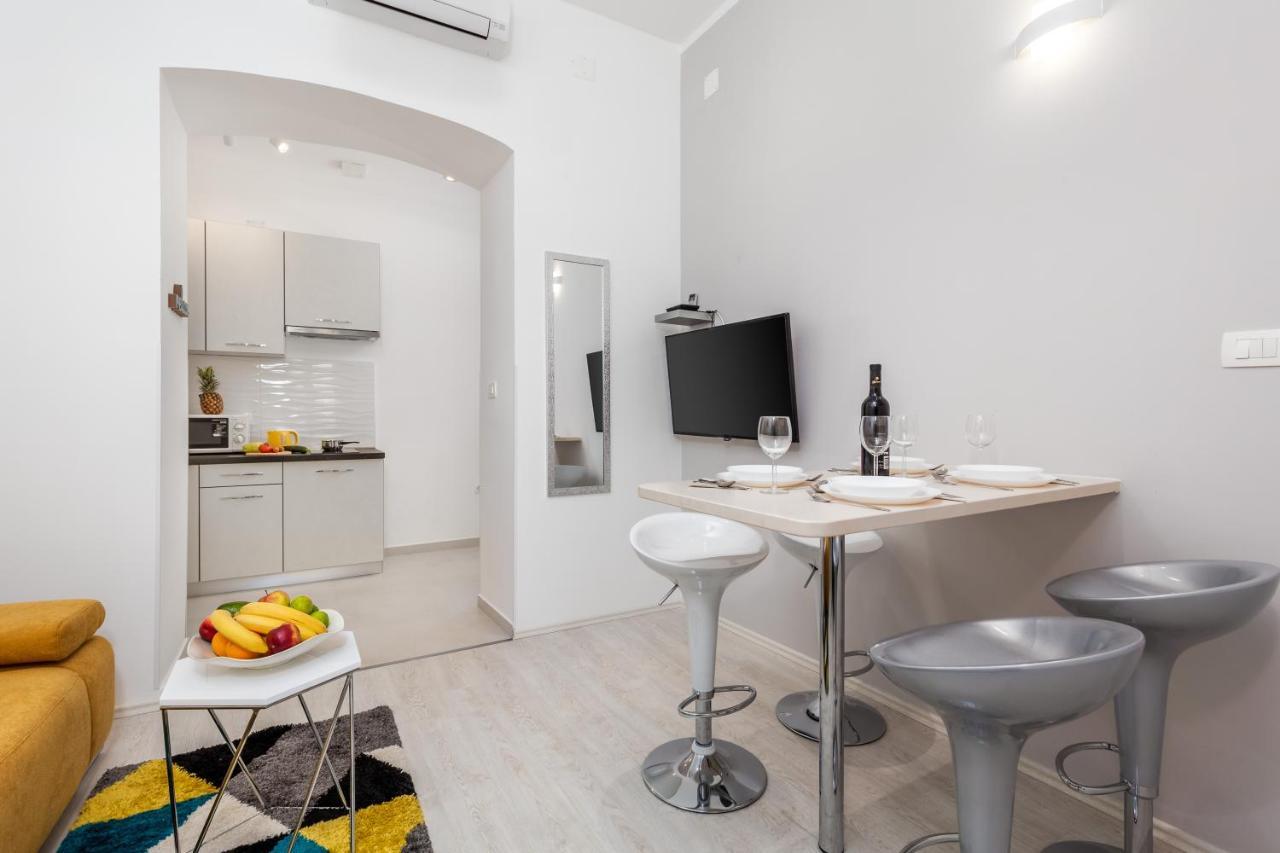 Rijeka With Love Center 외부 사진